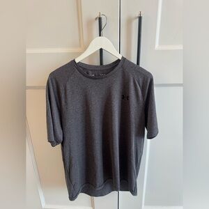 Hurley t-shirt